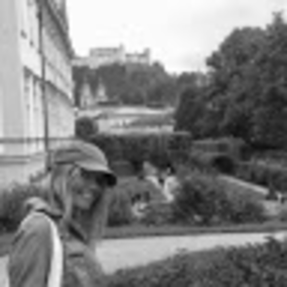 Meet your Posher, Heather